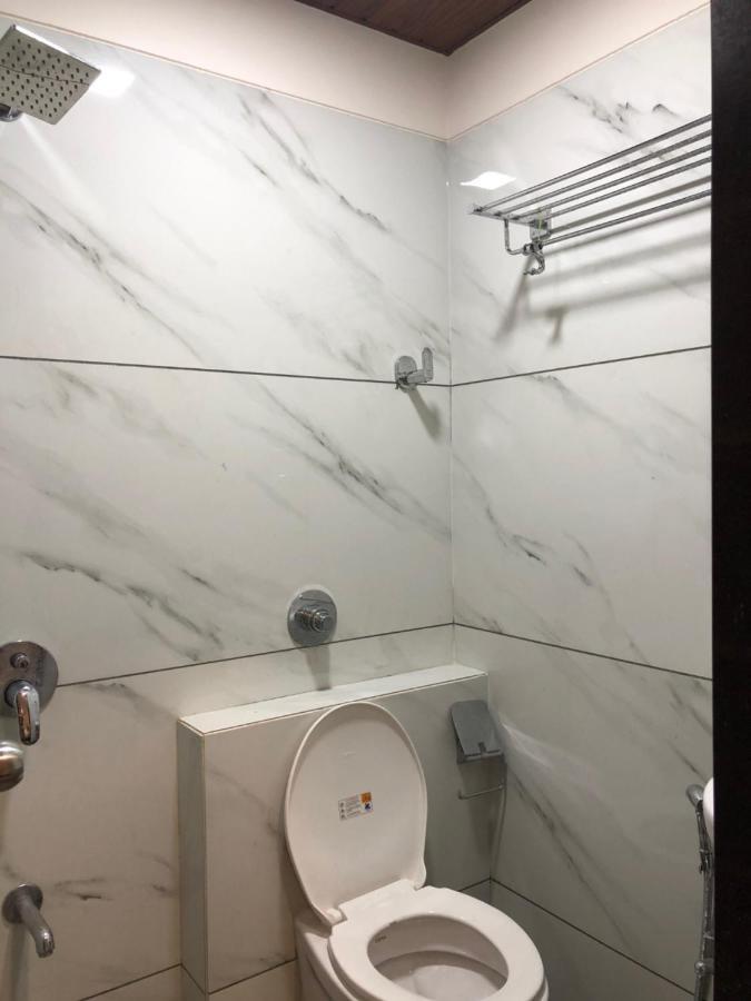 Hotel Circle Inn アーメダバード エクステリア 写真